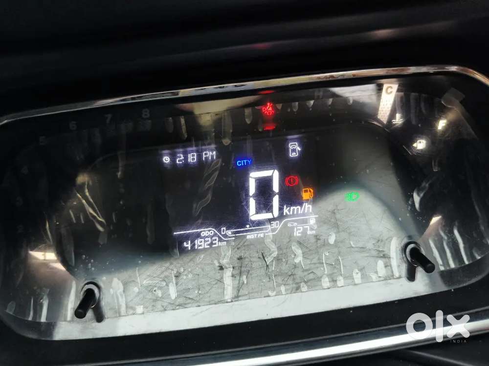 Tata Nexon 1.2 Turbo Xz Petrol 2022, Single Owner, 42000km