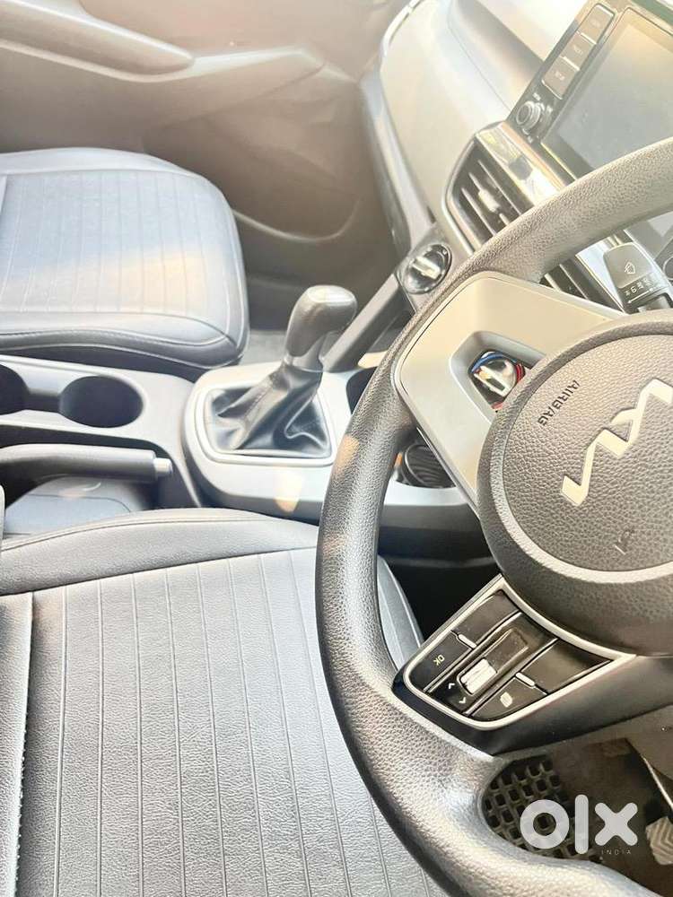 Kia Seltos Petrol  Htk 17,000km Almost Brand New
