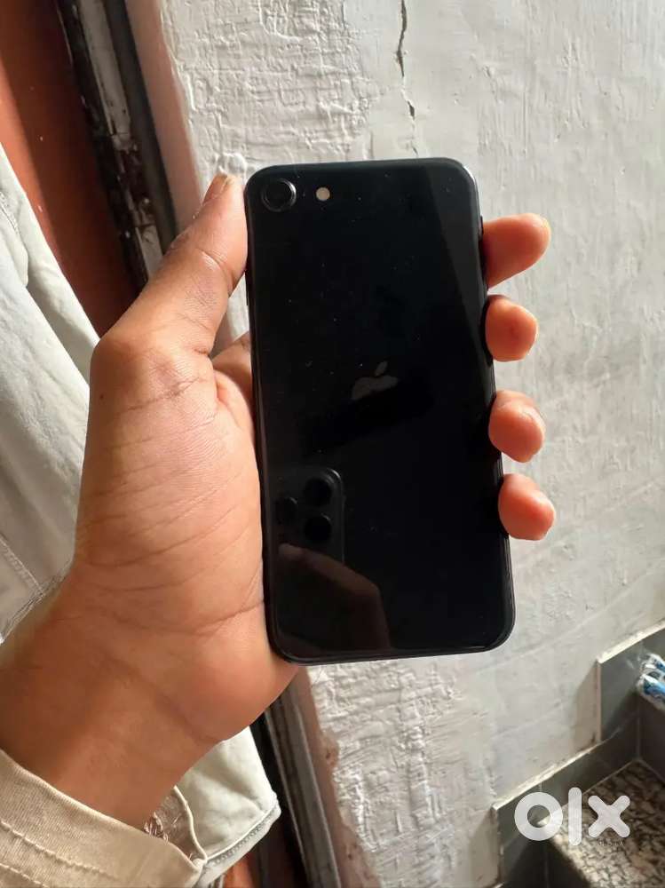 Iphone se 2nd generation 2021 model