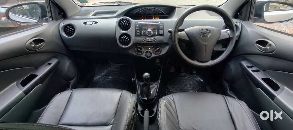 Toyota Etios Liva 2013-2014 G, 2013, Petrol
