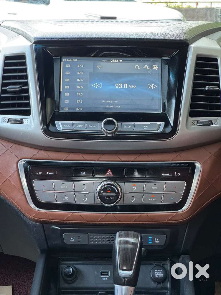 Mahindra Alturas G4 4wd At, 2019, Diesel
