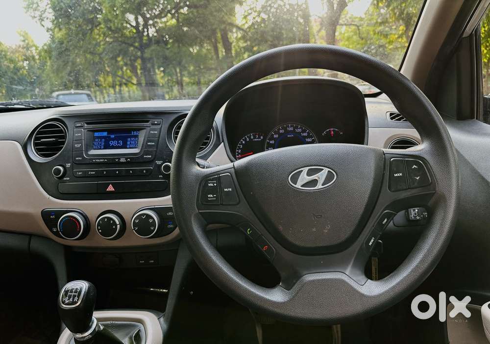Hyundai Grand I10 Sportz(o) 1.2 Mt, 2015, Cng & Hybrids