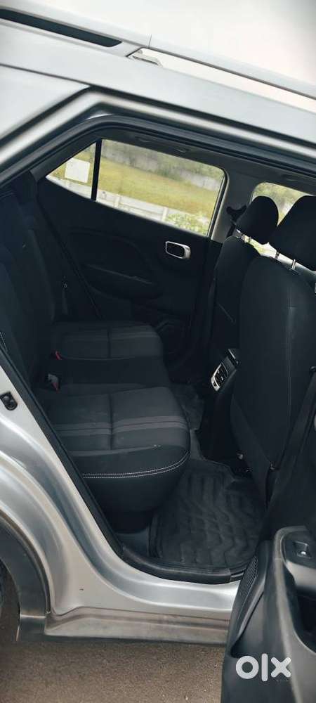 Hyundai Venue Sx Plus Turbo Dct, 2019, Petrol