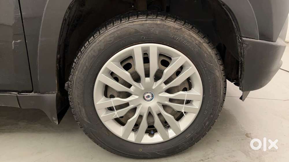 Mahindra Kuv 100 Mfalcon G80 K4, 2016, Petrol