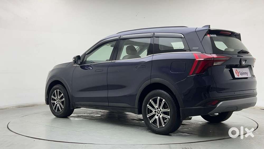 Mahindra Xuv700 2.0 Ax 7 Petrol At Str, 2022, Petrol