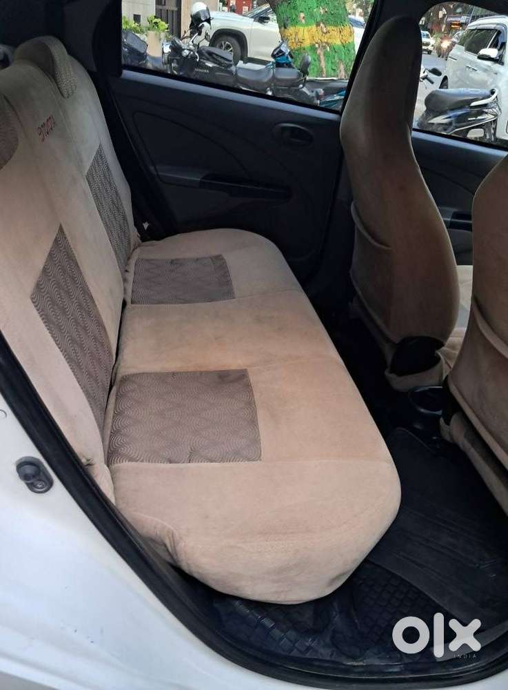 Toyota Etios Liva G Exclusive, 2011, Petrol
