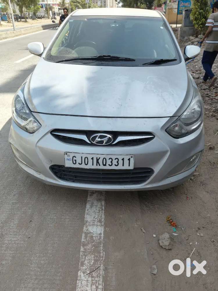Hyundai Verna Top Model
