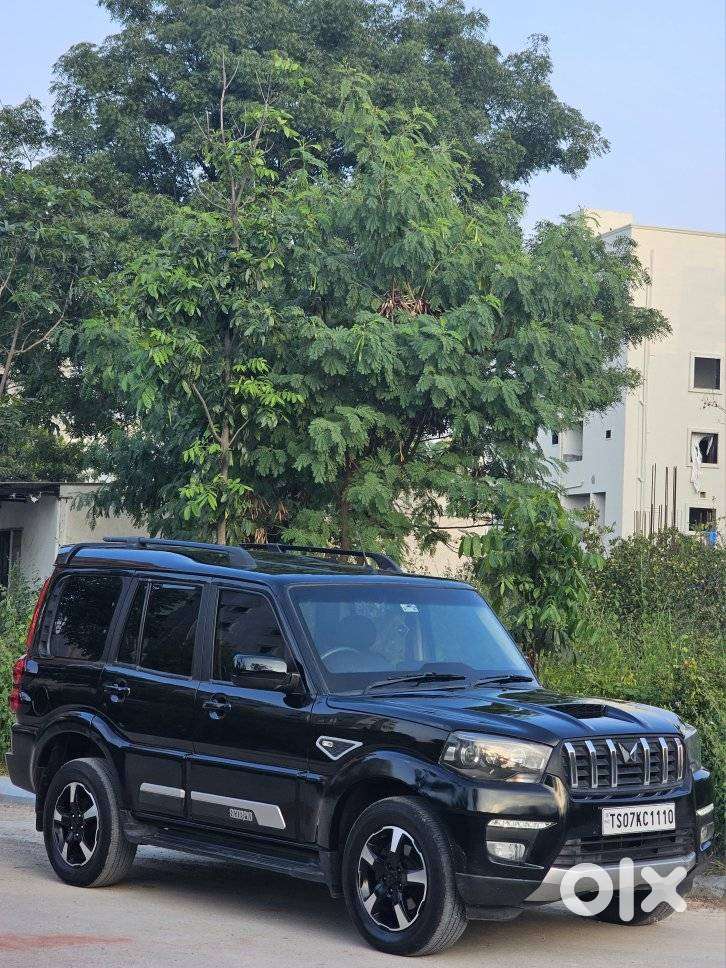 Mahindra Scorpio Classic 2.2 S 11 Mt 7 Str, 2023, Diesel