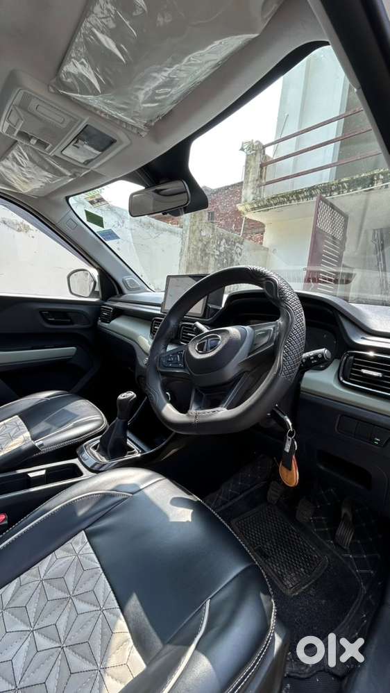 Punch Cng Advanture Sunroof With Revo 1.2 L