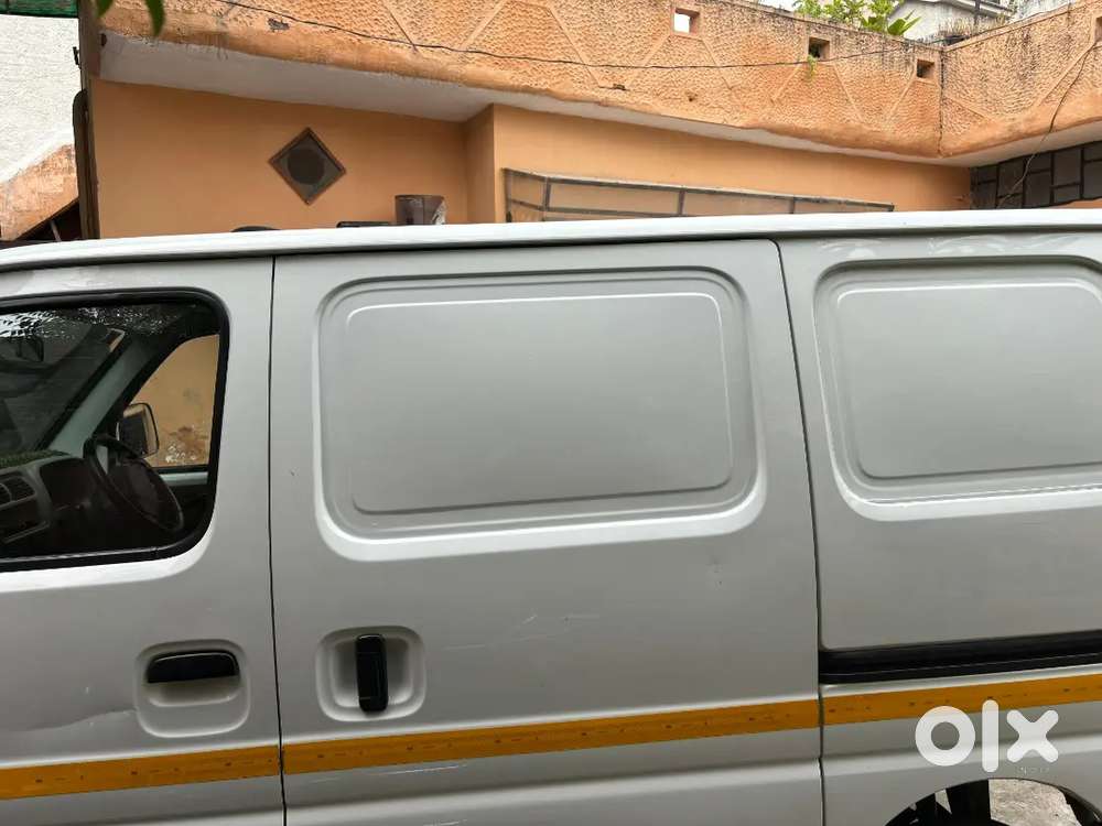 Maruti Suzuki Eeco 2023 Petrol 82549 Km Driven