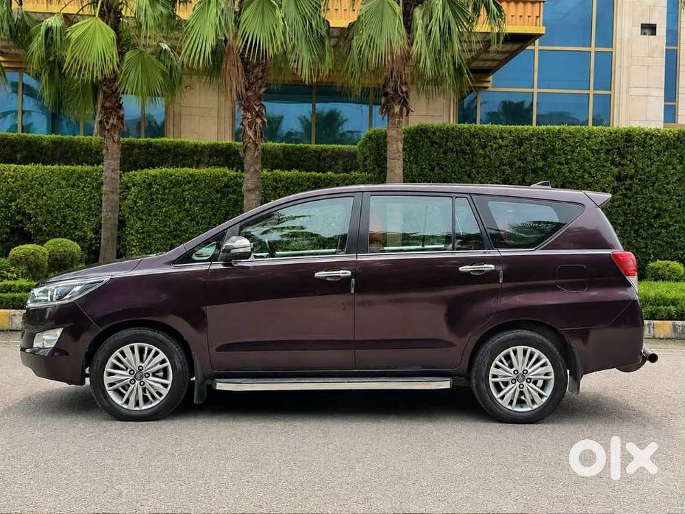 Toyota Innova Crysta 2.8 Z, 2016, Diesel