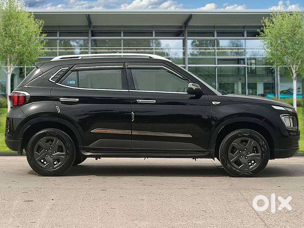 Hyundai Venue S Mt 1.2 Kappa, 2023, Petrol