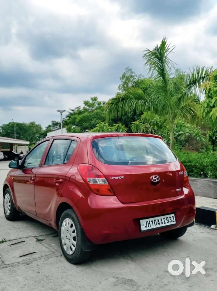 Hyundai I20 2011 – Doctor Driven, Pristine Condition(paper Till 2031)