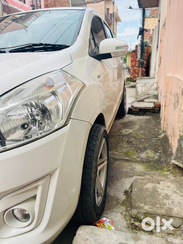 Maruti  Ertiga Vdi 2014 Abs