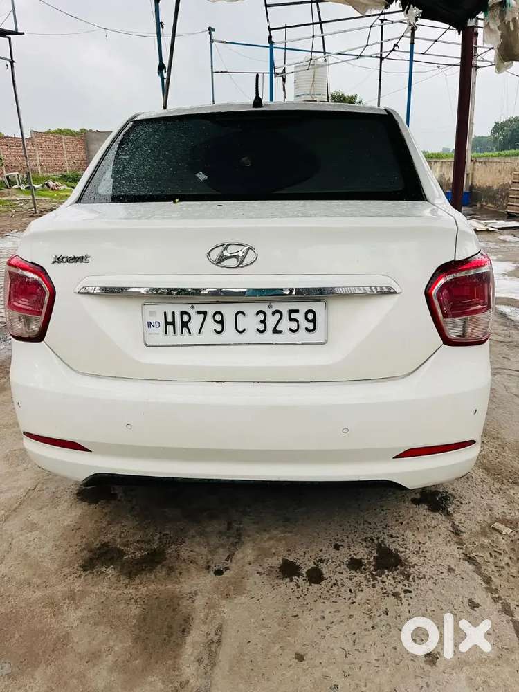 Hyundai Xcent Petrol + Cng Manual 2016