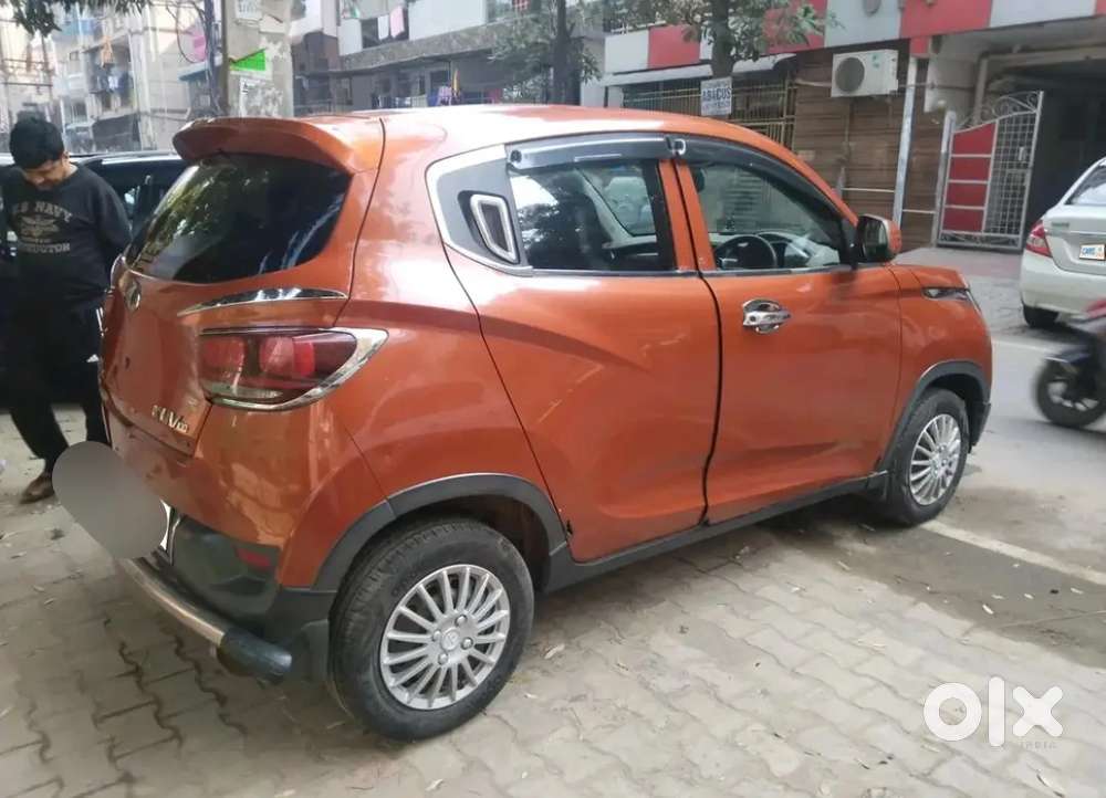 Mahindra Kuv 100 2016 Petrol 28000 Km Driven