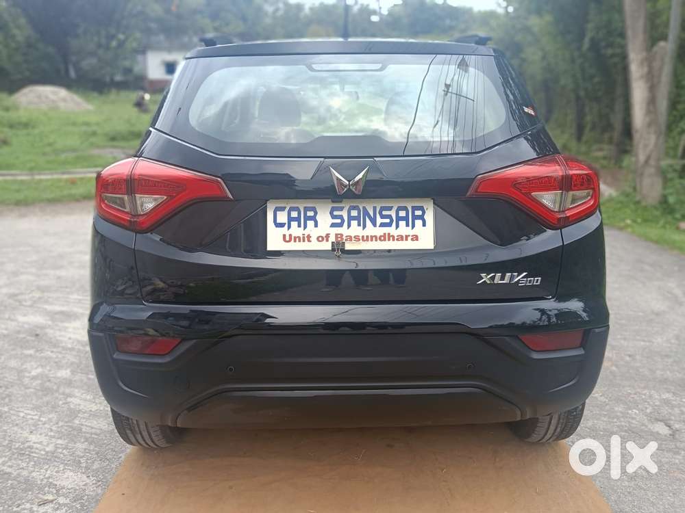 Mahindra Xuv300 W6, 2024, Petrol