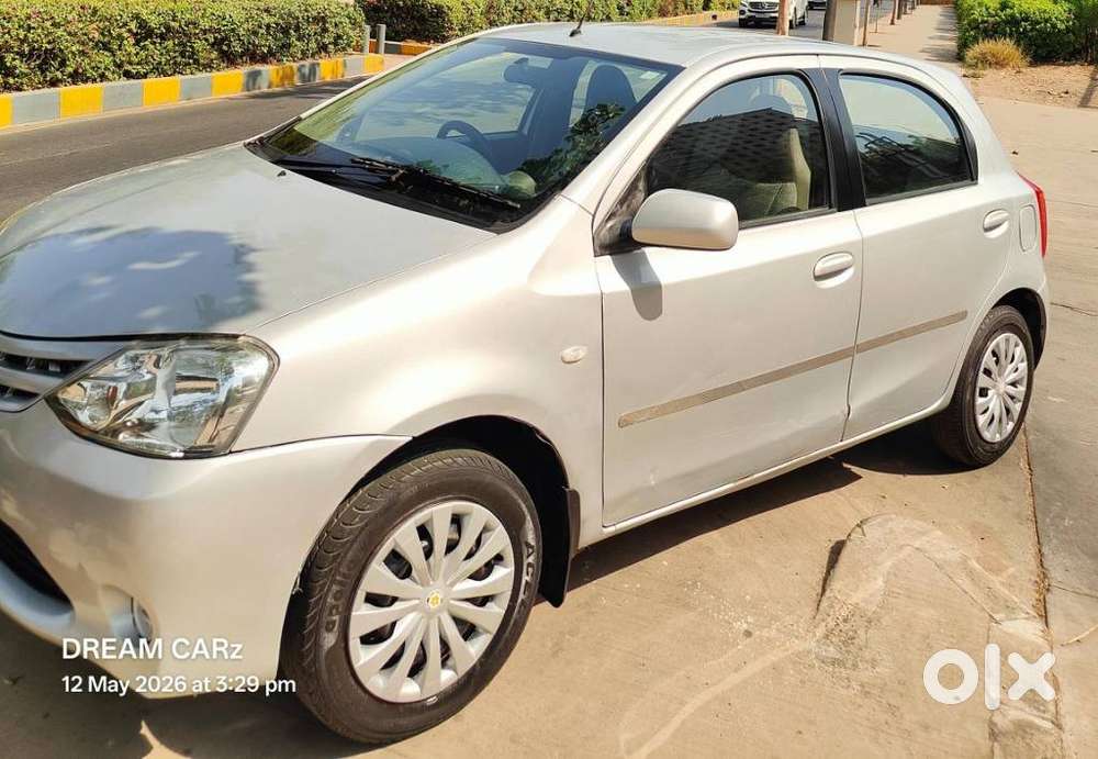 Toyota Etios Liva 2011-2012 G, 2012, Cng & Hybrids