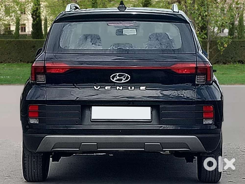 Hyundai Venue S 1.2 Petrol, 2025, Petrol