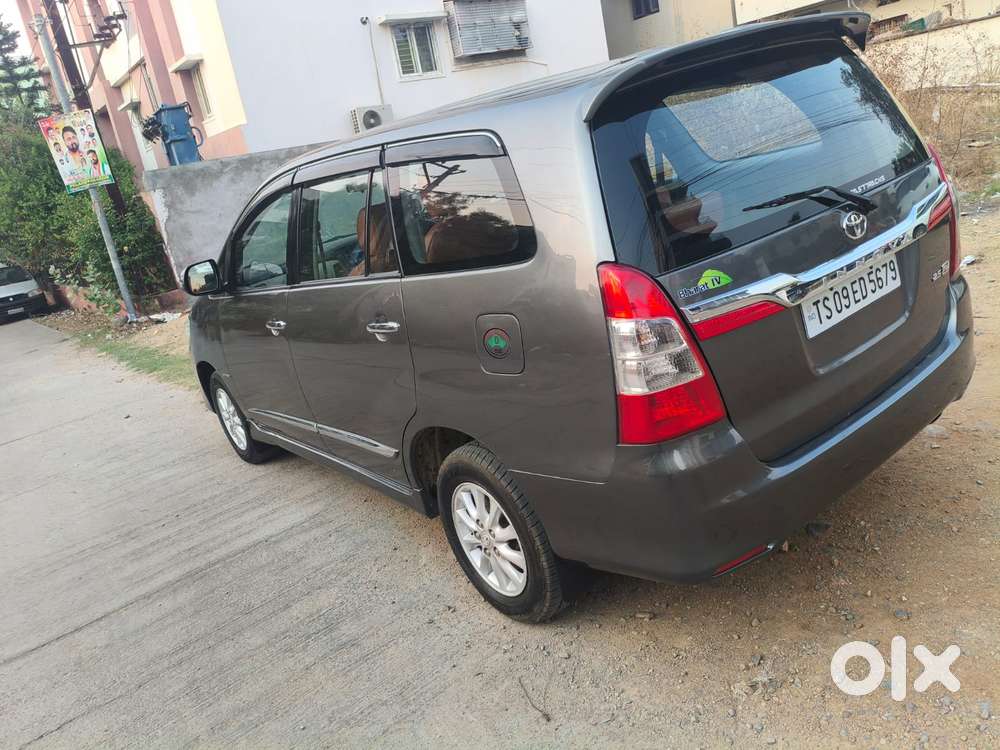 Toyota Innova 2.5 Z Diesel 7 Seater, 2014, Diesel