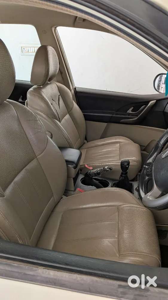 Mahindra Xuv500 2015 Diesel 115000 Km Driven