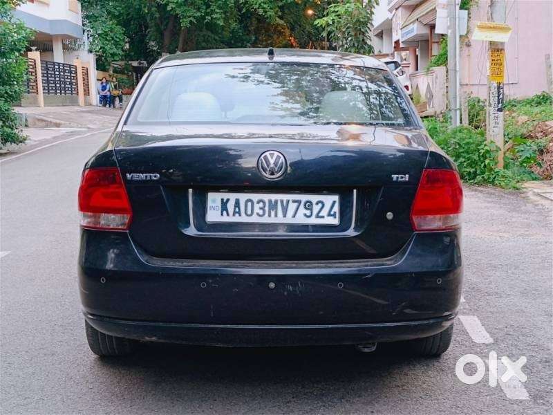 Volkswagen Vento 1.5l Tdi Highline Plus At Diesel, 2015, Diesel