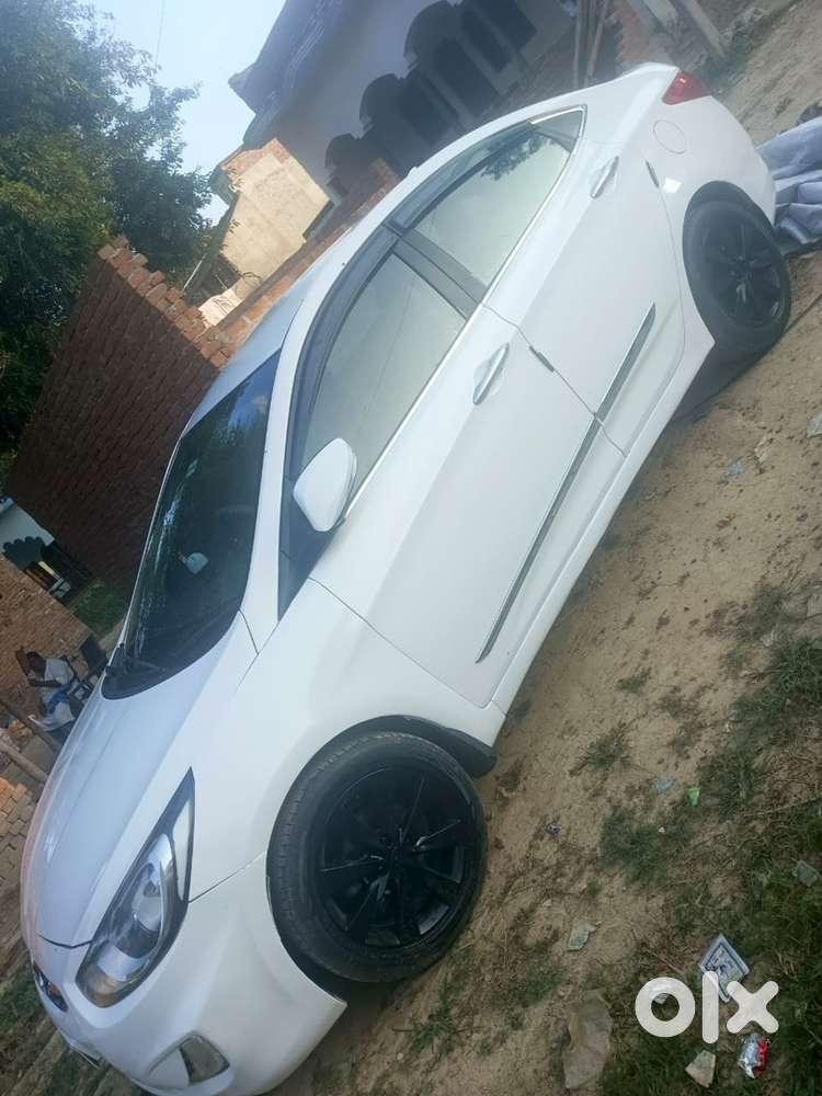 Hyundai Verna Diesel Manual 2014