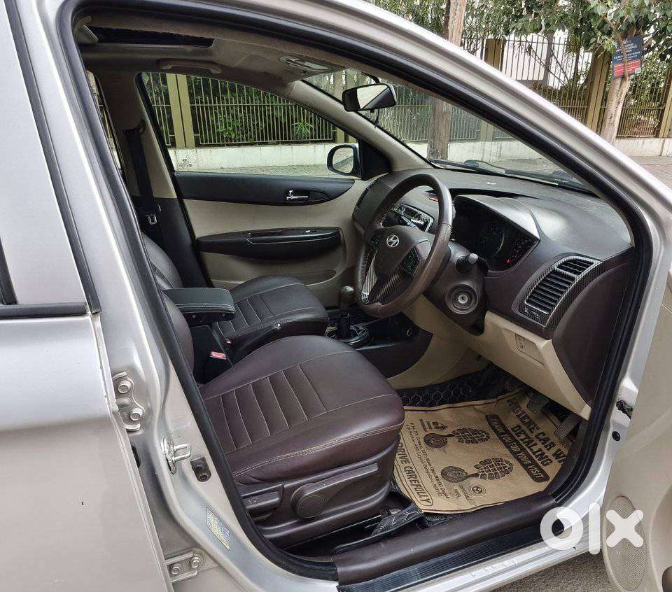 Hyundai I20 Asta 1.4 (o), With Sunroof Diesel, 2010, Diesel