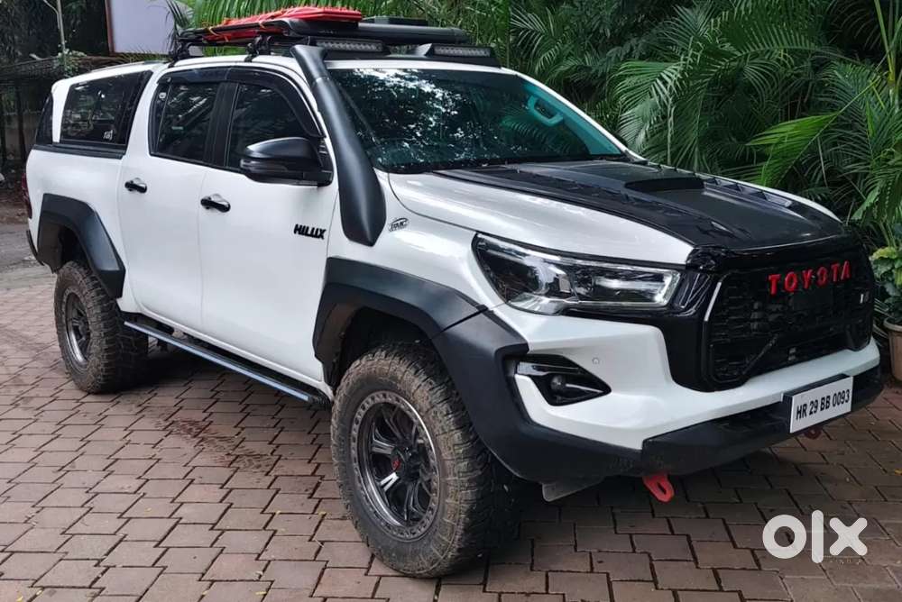 Toyota Hilux 2.8 High 4x4 Mt, 2023, Diesel