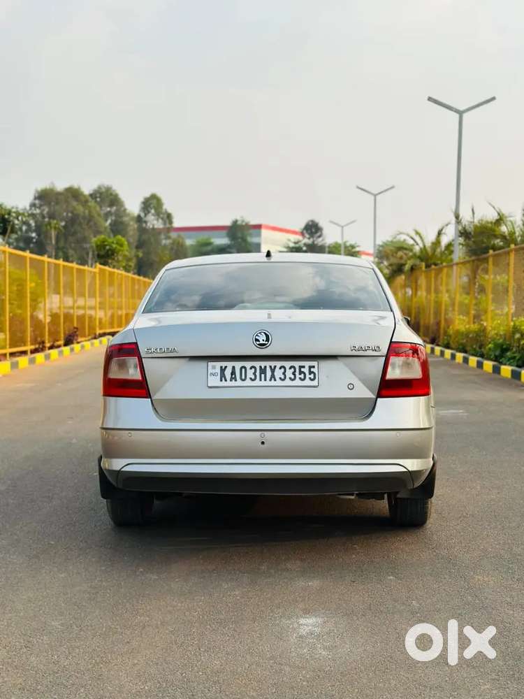Skoda Rapid 2016 Model
