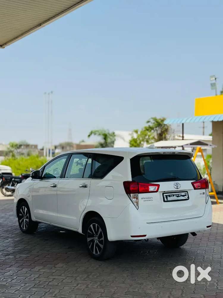 Toyota Innova Crysta 2024 Diesel Well Maintained