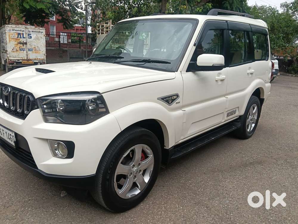 Mahindra Scorpio Classic 2.2 S 11 Mt 7 Str, 2020, Diesel
