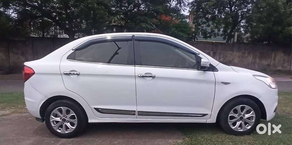 Ford Figo Aspire Titanium, 2016, Petrol