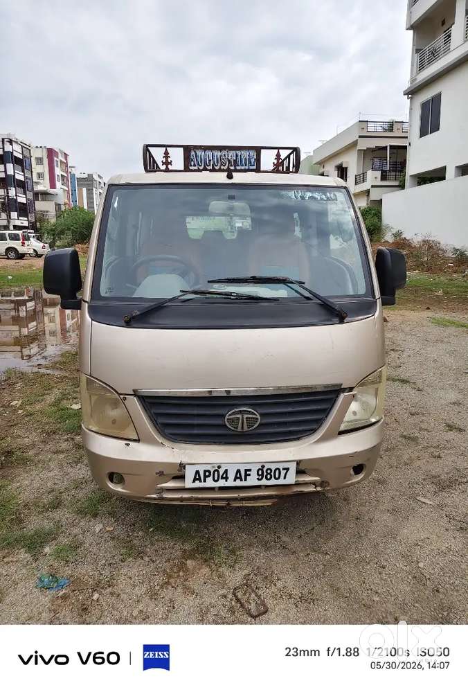 Tata Venture 2011 Diesel Well Maintained Yousing Only School Purpose