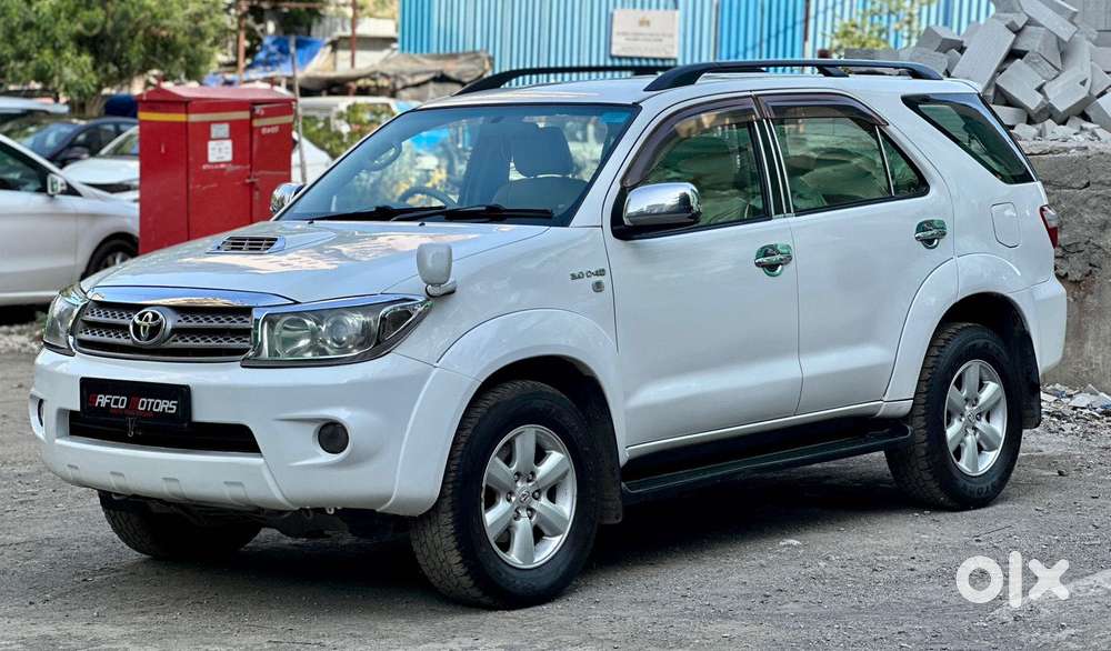 Toyota Fortuner 3.0 4x4 Manual, 2010, Diesel