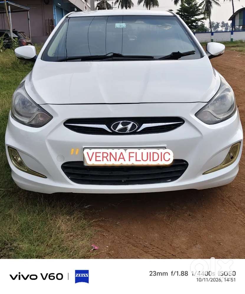 Hyundai Verna Crdi 2012