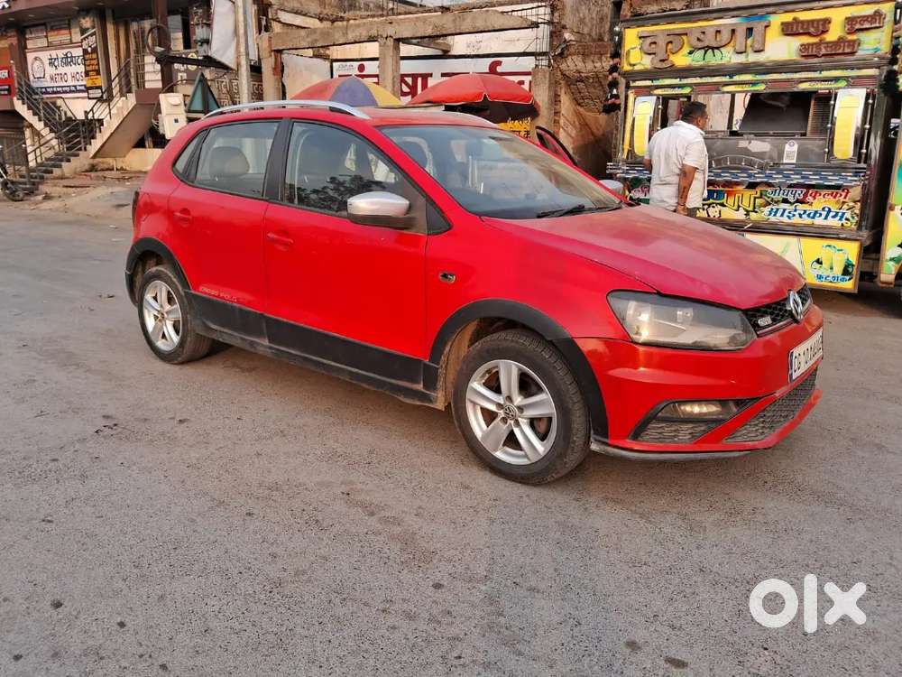 Vw Cross Polo Diesel 1.5 Tdi 
2015 Model