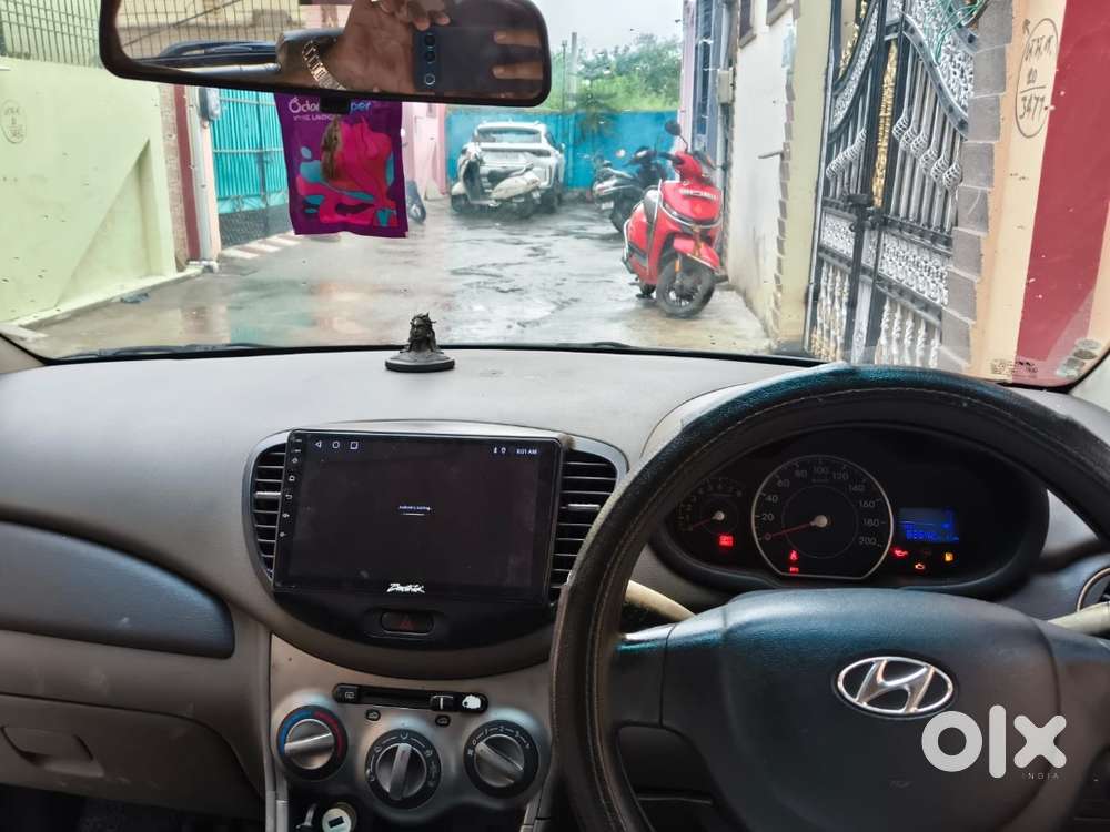 Hyundai I10 Sportz 2012
