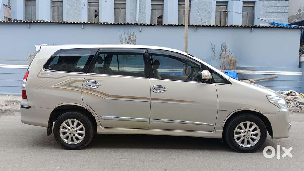 Toyota Innova 2.5 V 7 Str, 2014, Diesel