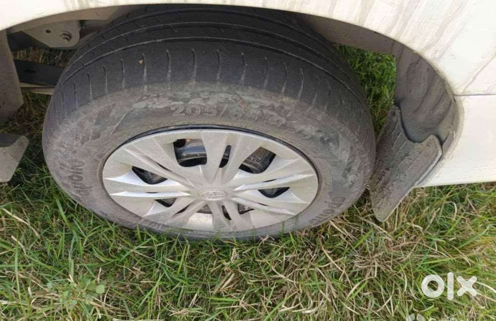 Toyota Innova 2105 Diesel 178000 Km Driven