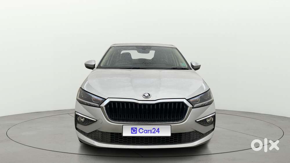 Skoda Slavia Style 1.0l Tsi Mt, 2023, Petrol