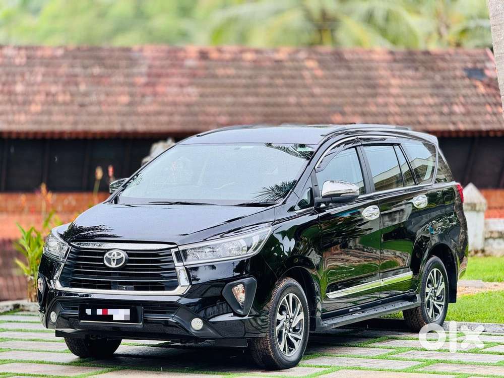 Toyota Innova Crysta 2.8 Gx At 7 Str, 2022, Diesel