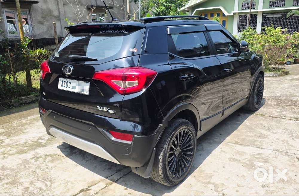 Xuv 300 Black