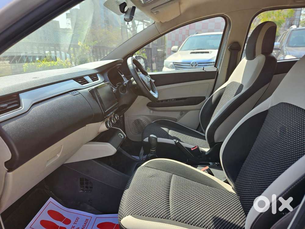 Renault Triber Rxz Easy-r Amt, 2022, Petrol