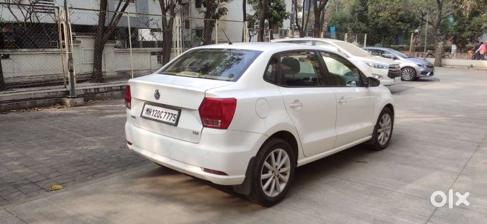 Volkswagen Ameo 1.5 Tdi Highline At 16 Alloy, 2018, Diesel