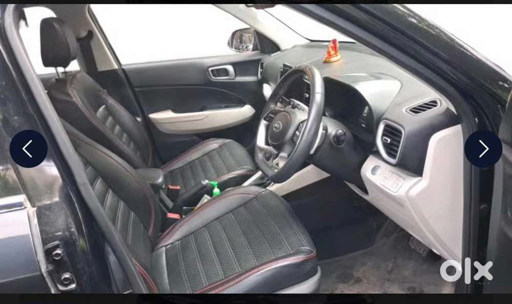 Hyundai Venue Petrol 2023