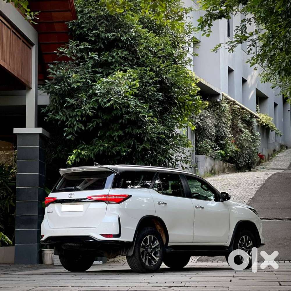 Toyota Fortuner Legender 4x2 At 2.8, 2023, Diesel
