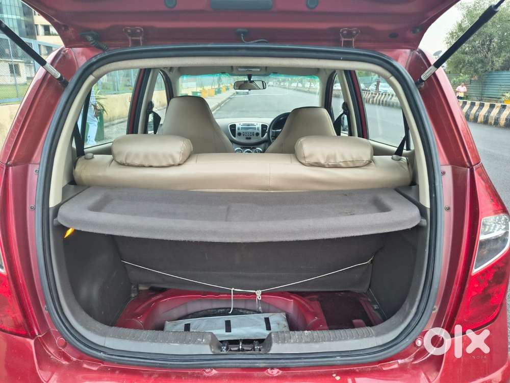 Hyundai I10 Sportz At, 2012, Petrol