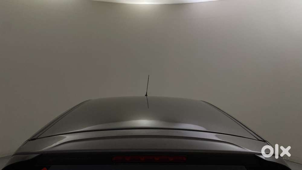 Tata Tiago Xza, 2019, Petrol