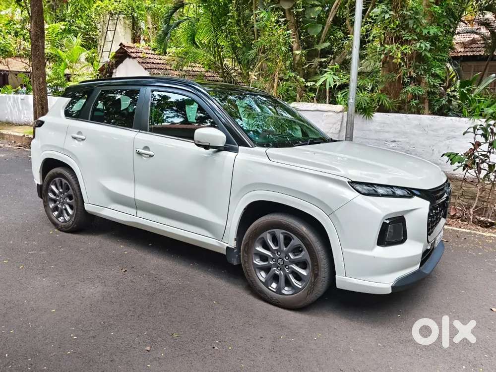 Maruti Suzuki Grand Vitara Alpha Automatic 2022 Petrol 29000 Km Driven